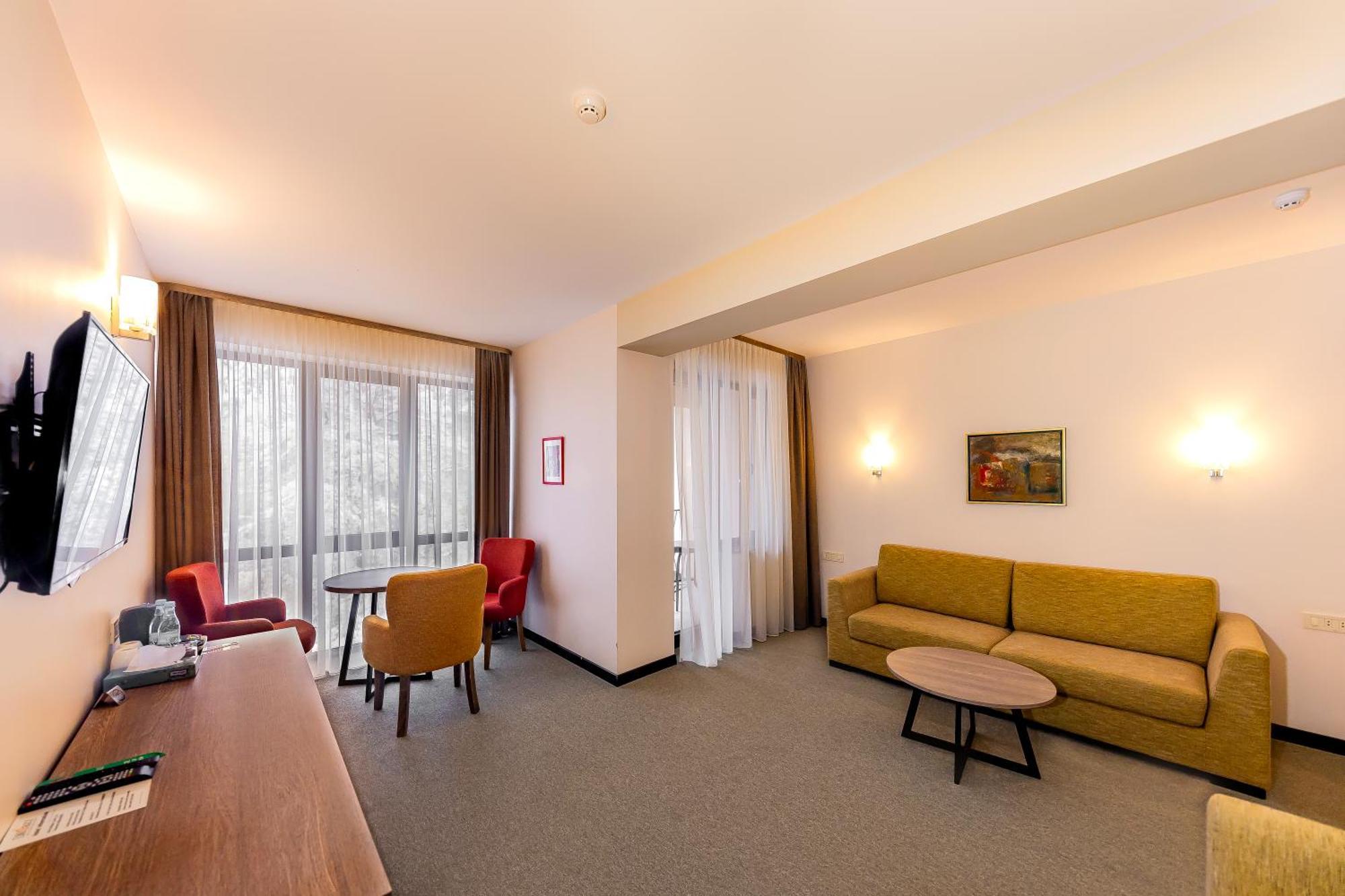 Dilijazz Hotel & Restaurant Dilijan Εξωτερικό φωτογραφία